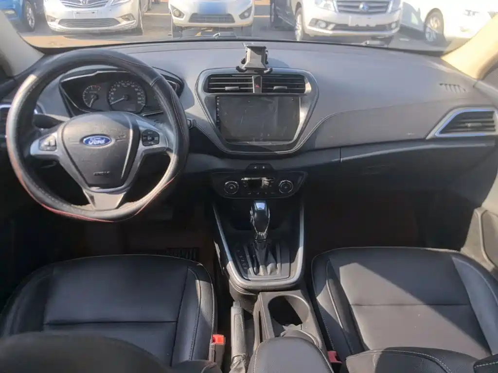 Ford Escort 2015 2015 1.5L Automatic Fashion