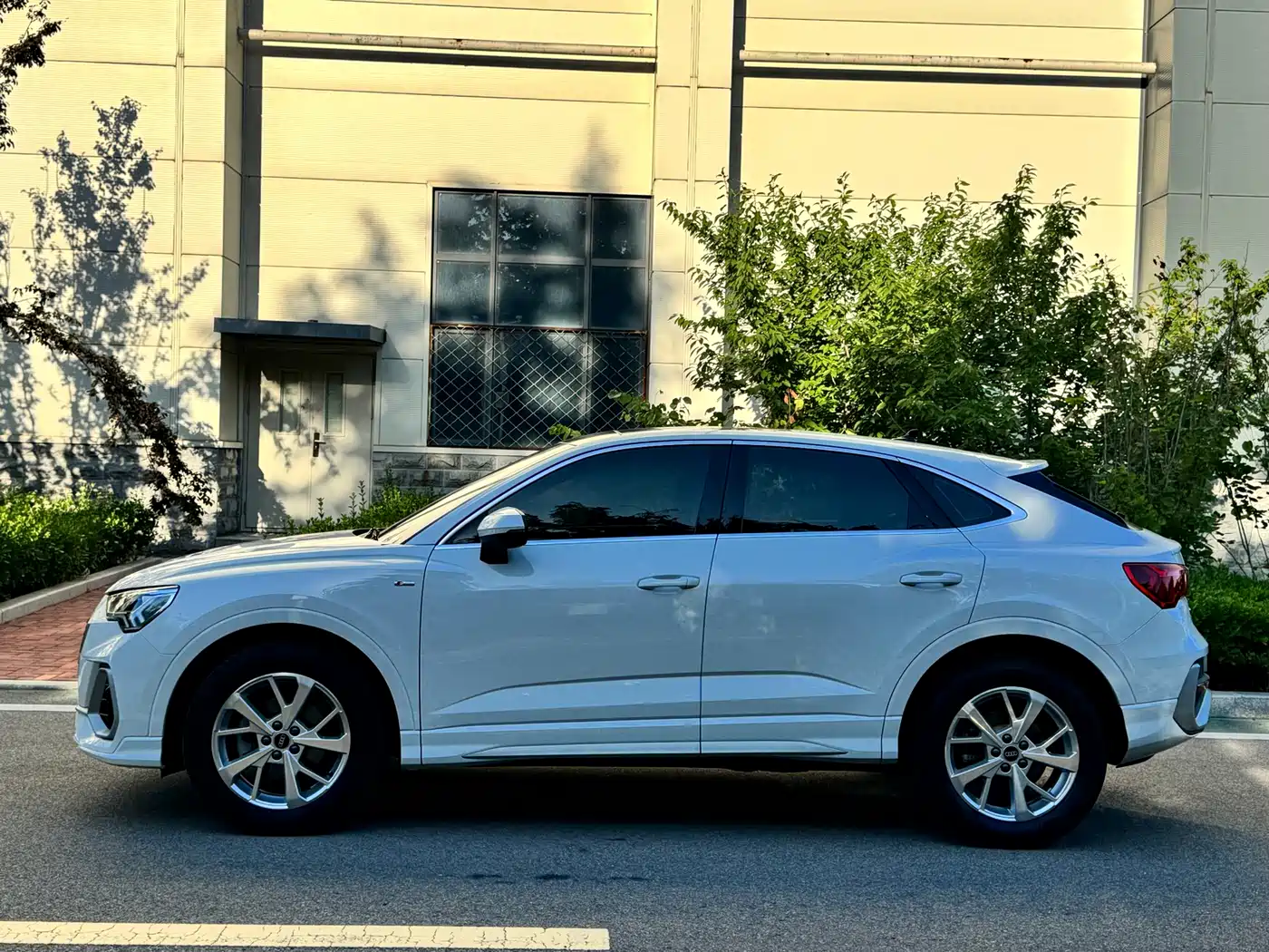 Audi Q3 Sportback 2023 35 TFSI Progressive (1.4T) фото 8