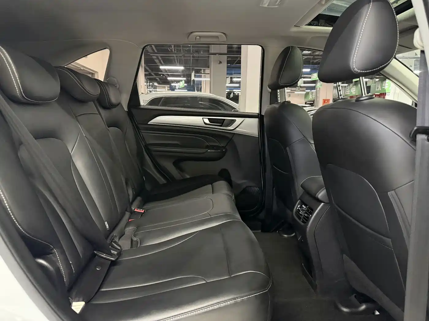Haval M6 2024 2023 PLUS 1.5T DCT Luxury Smart Connect
