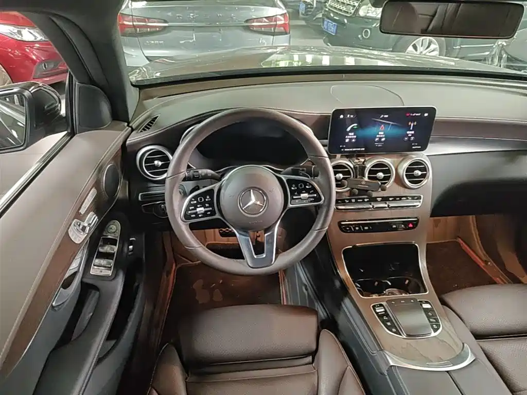 Mercedes-Benz GLC 2022 Facelift GLC 300 L 4MATIC Dynamic фото 11