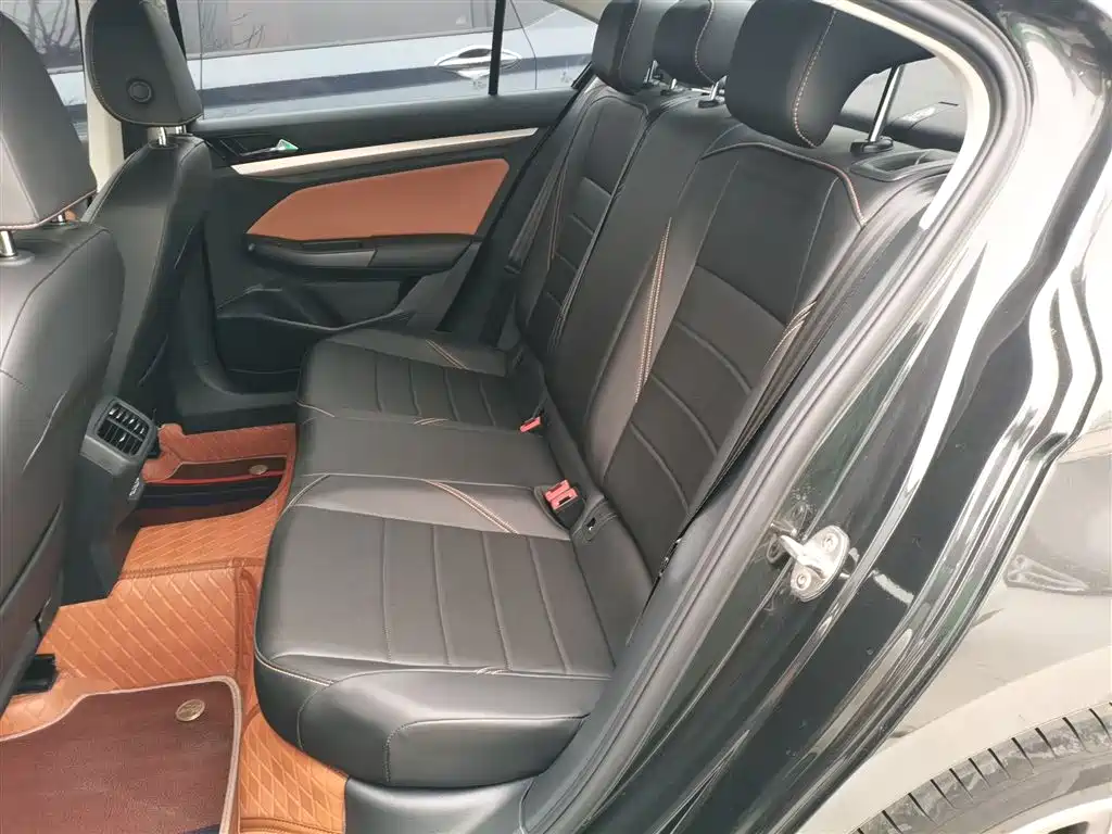Volkswagen Bora 2024 200TSI DSG Joy Ride PRO Edition фото 17