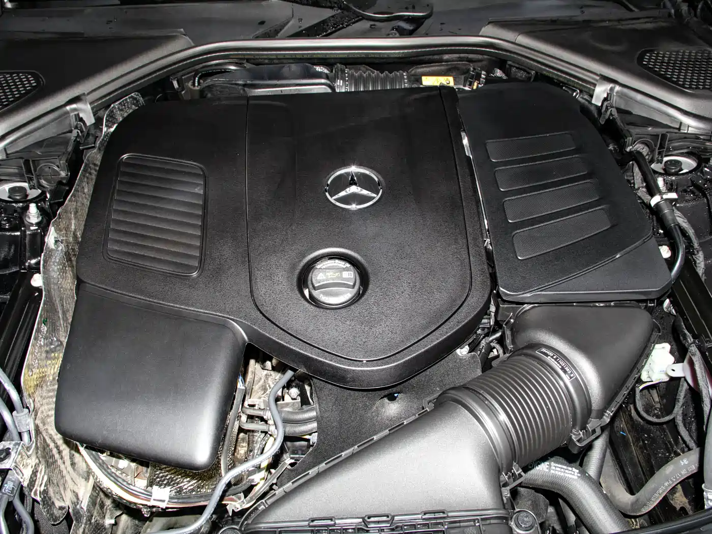 Mercedes-Benz E-Class 2025 E 300 L Fashion фото 11