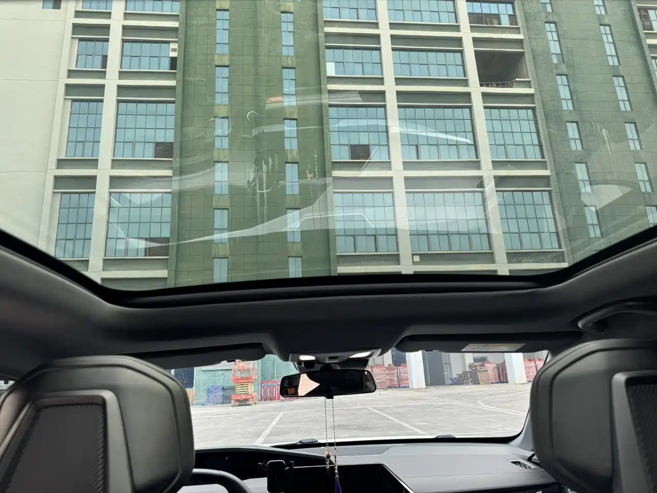CHANGAN UNI-V
