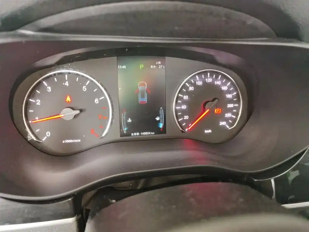 BYD Song MAX 2019 1.5T Auto Smart Connected Sunroof 6-seater China VI фото 12
