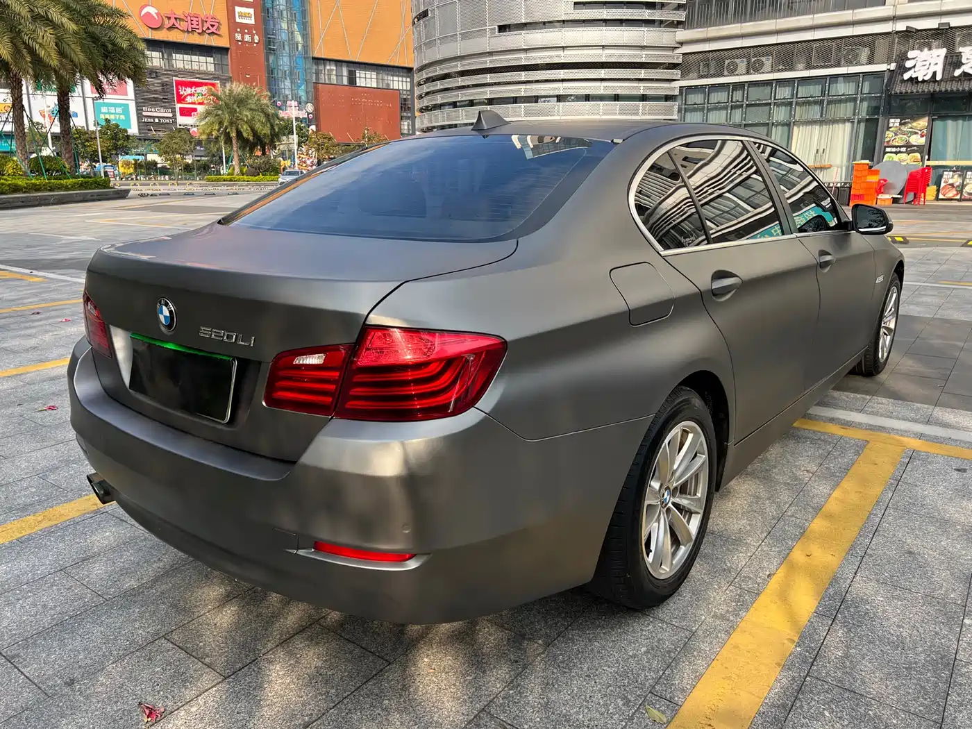 BMW 5 Series 2014 520Li Elegance фото 7