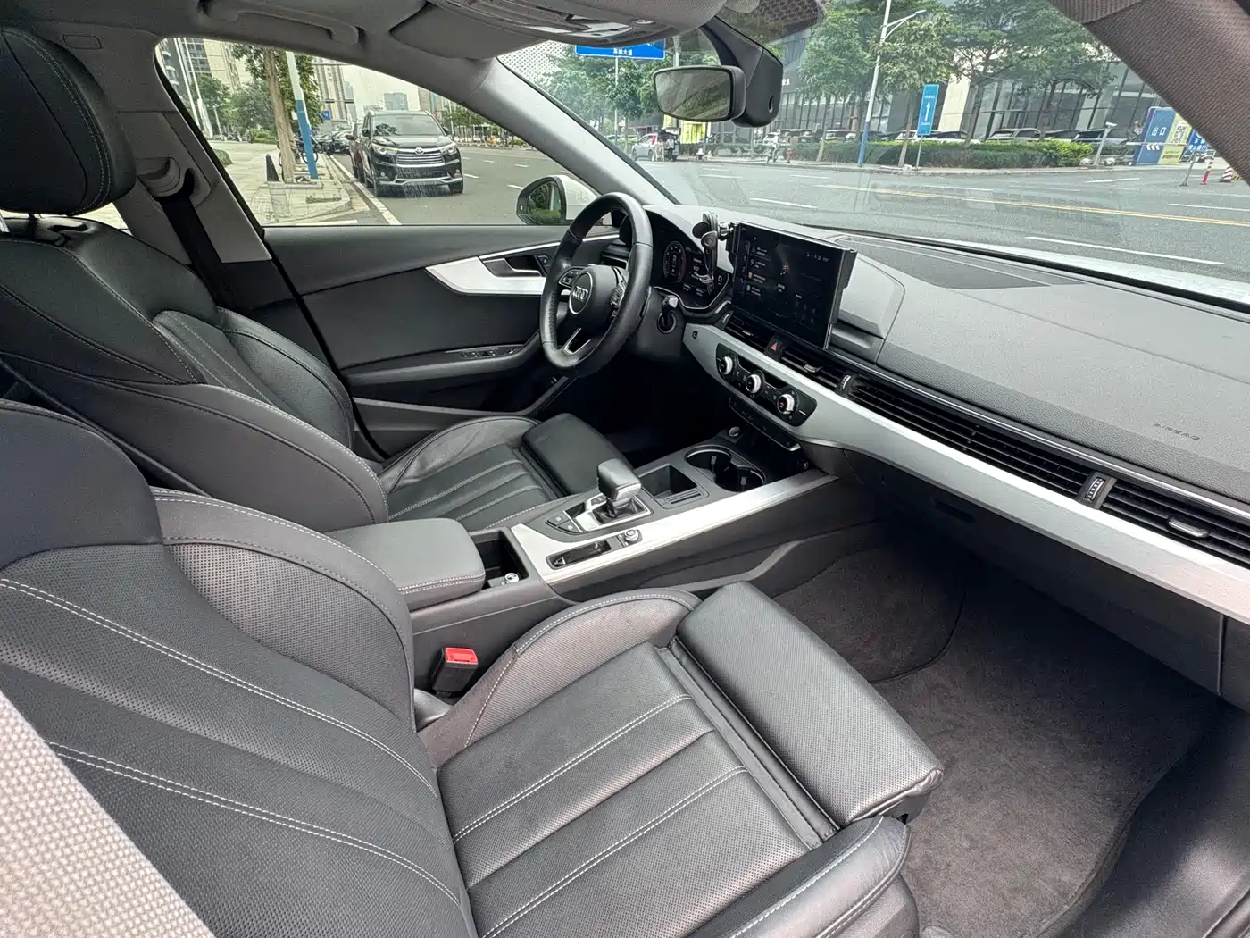 Audi A4L 2022 40 TFSI Fashion Dynamic фото 27