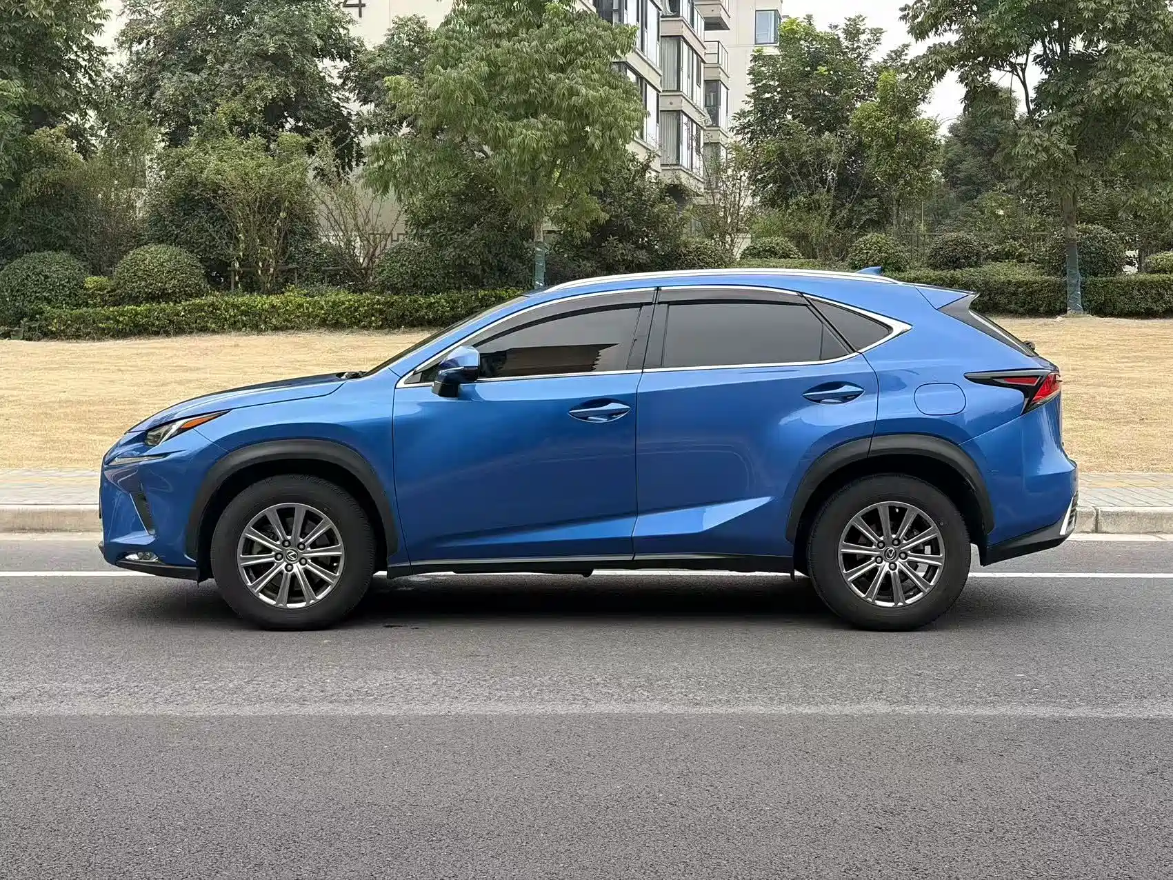 Фото 7 - Lexus NX