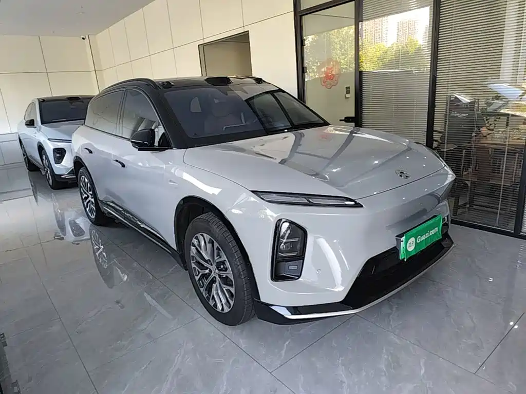 Фото 4 - NIO ES6