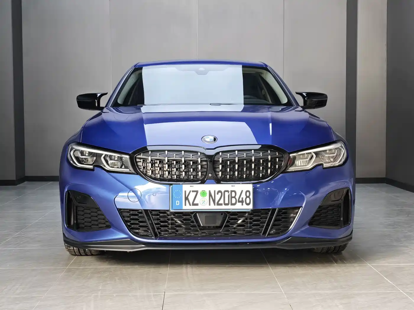 BMW 3 Series 2020 330Li xDrive M Sport Black Night Edition фото 2