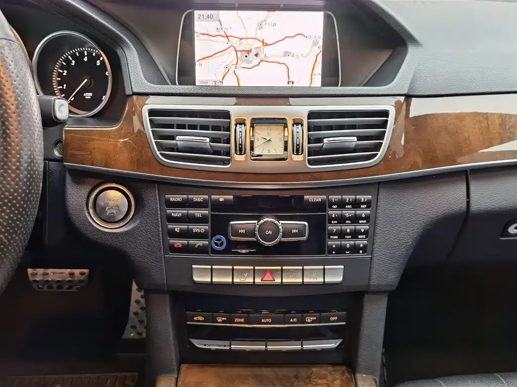 Mercedes-Benz E-Class 2015 E 260 L фото 12
