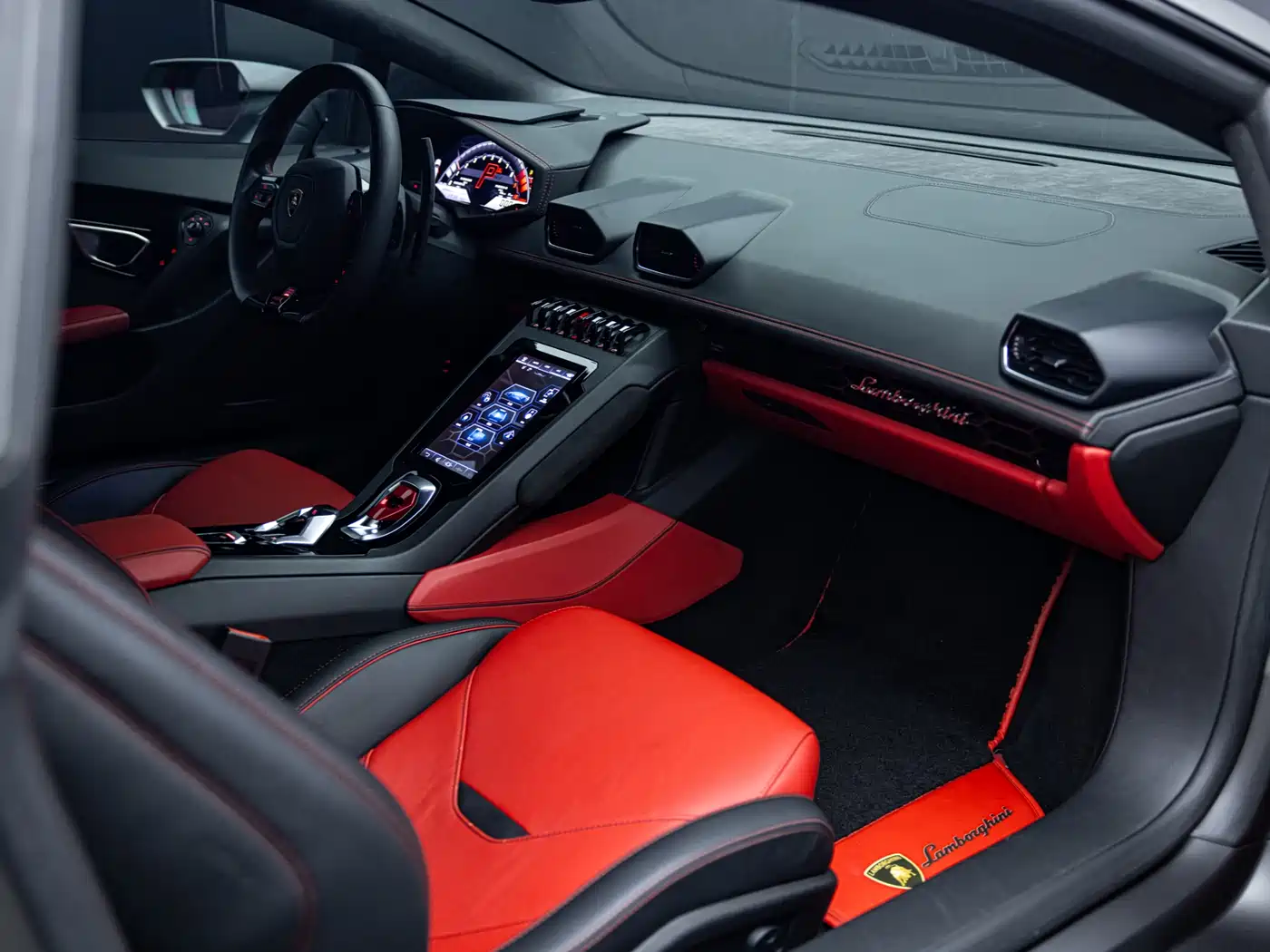 Lamborghini Huracán 2020 Huracán EVO RWD фото 14