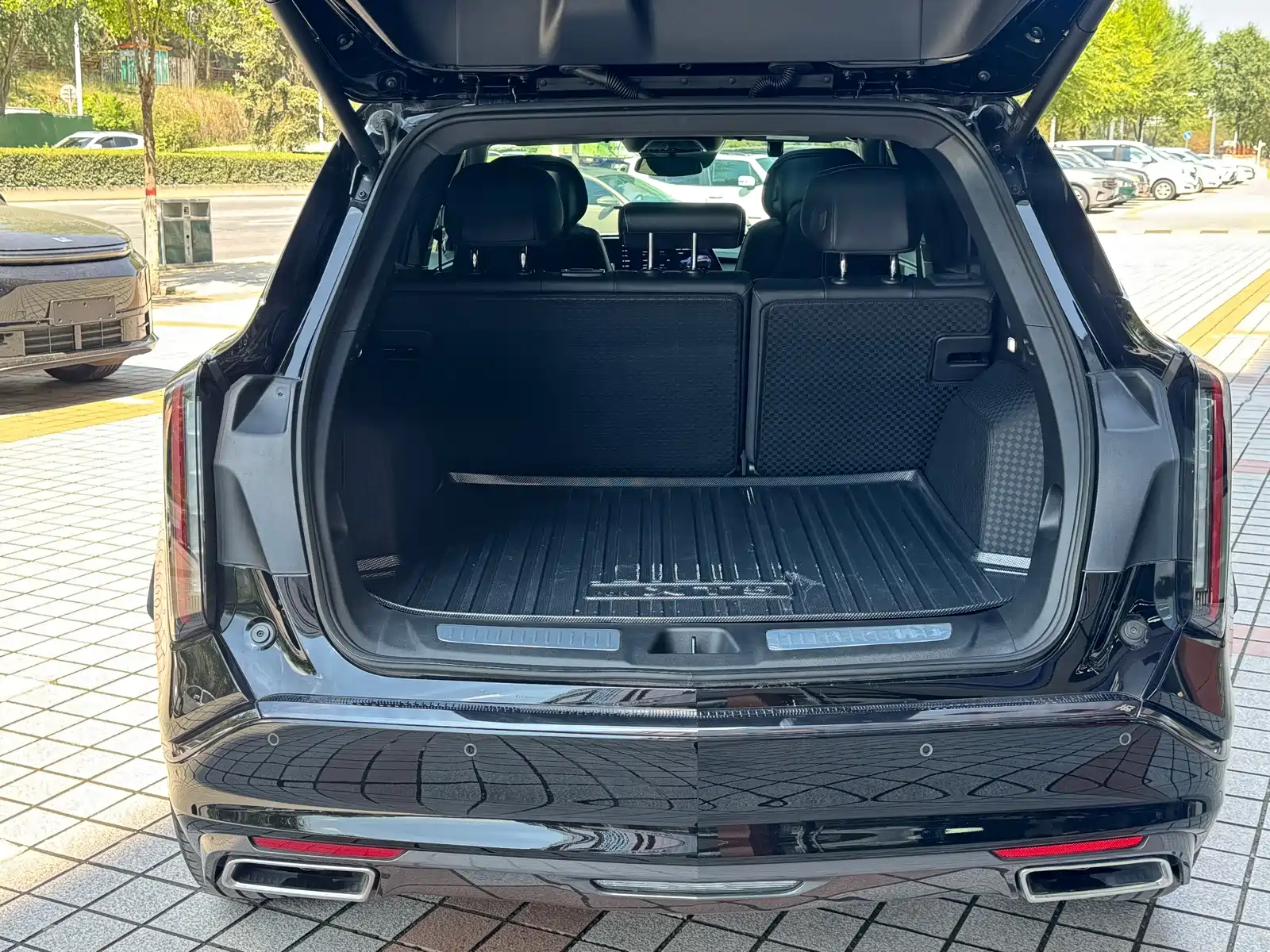Фото 17 - Cadillac XT5