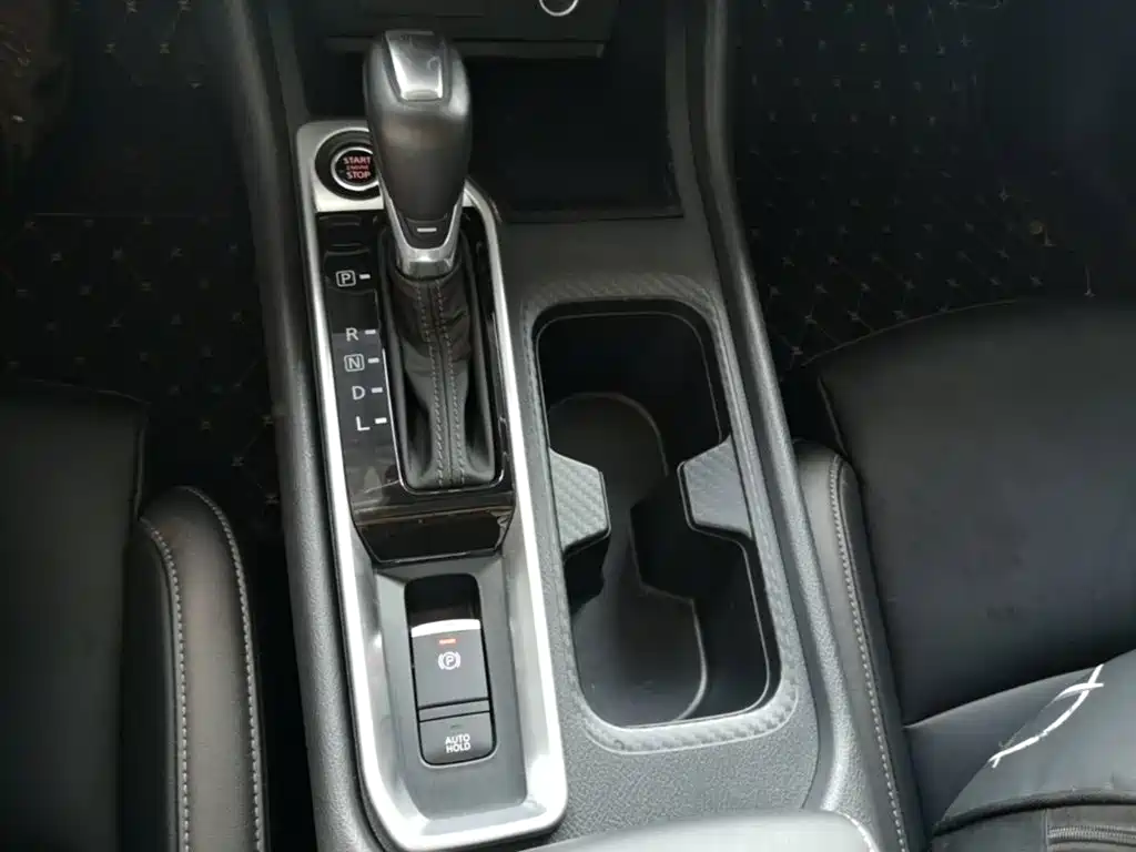 Nissan SYLPHY, миниатюра 14