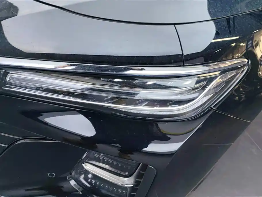 Hongqi H5 2023 1.5T DCT Smart Connect Flag Rhythm фото 5