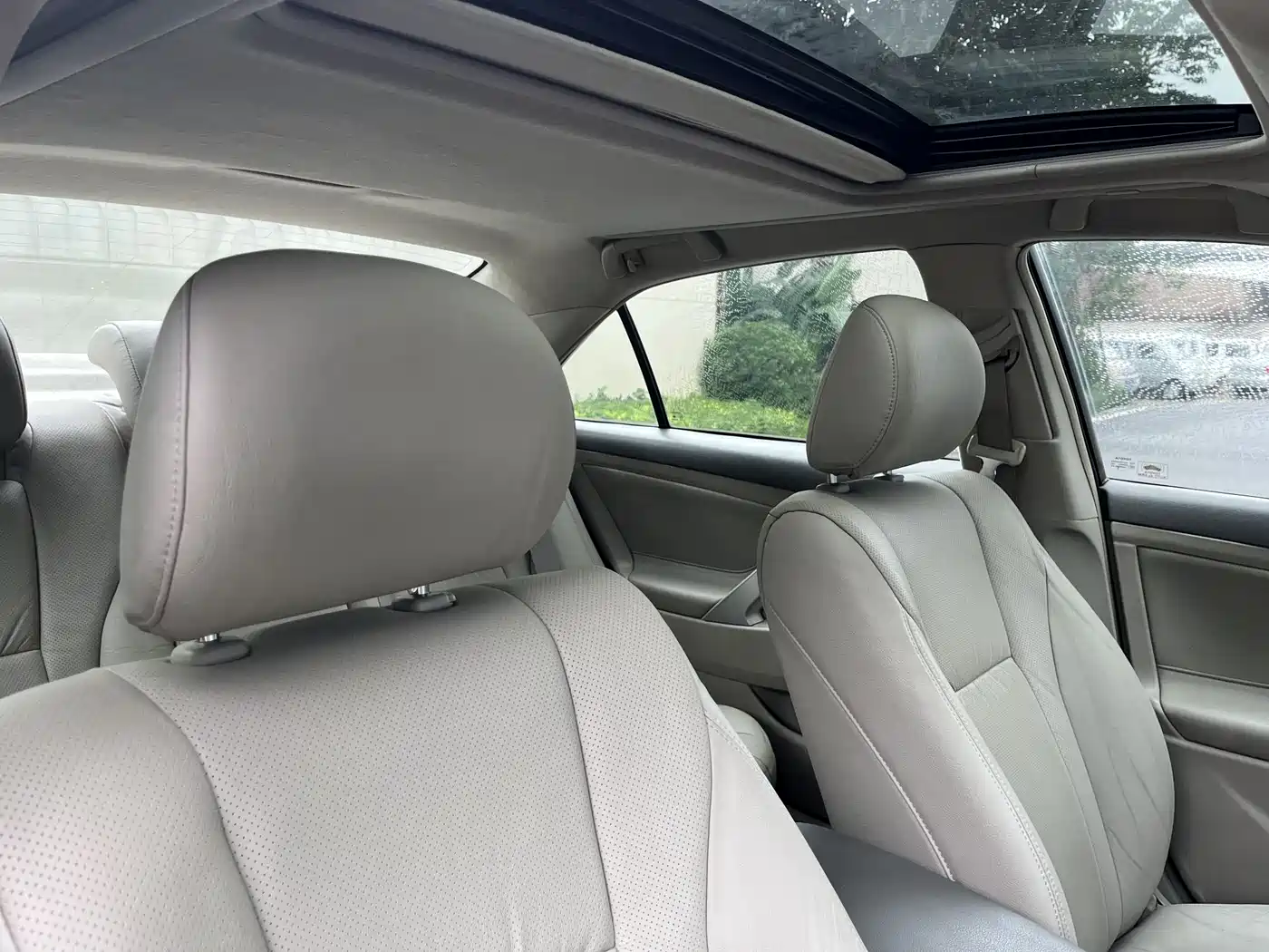 Toyota Camry 2011 200G Classic Anniversary Edition фото 26