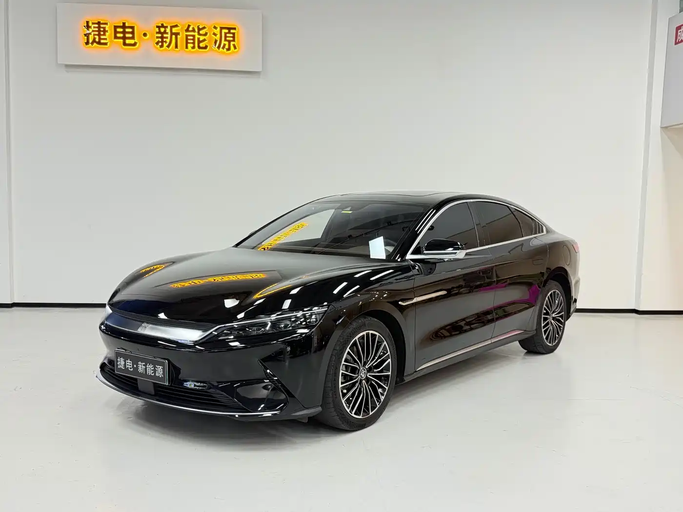 BYD Han 2021 EV Standard Range Luxury