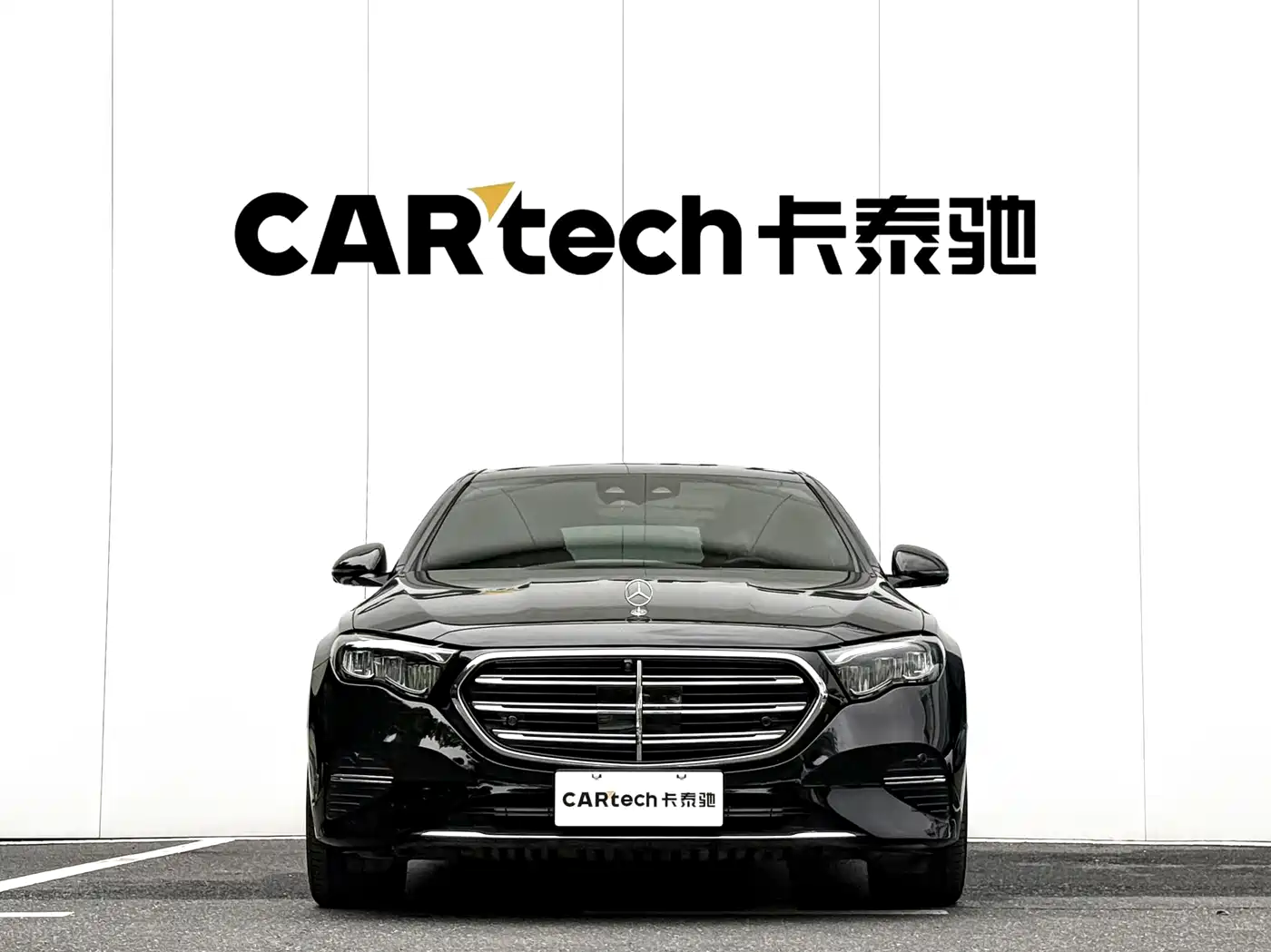 Mercedes-Benz E-Class 2024 Model E 300 L Luxury фото 2