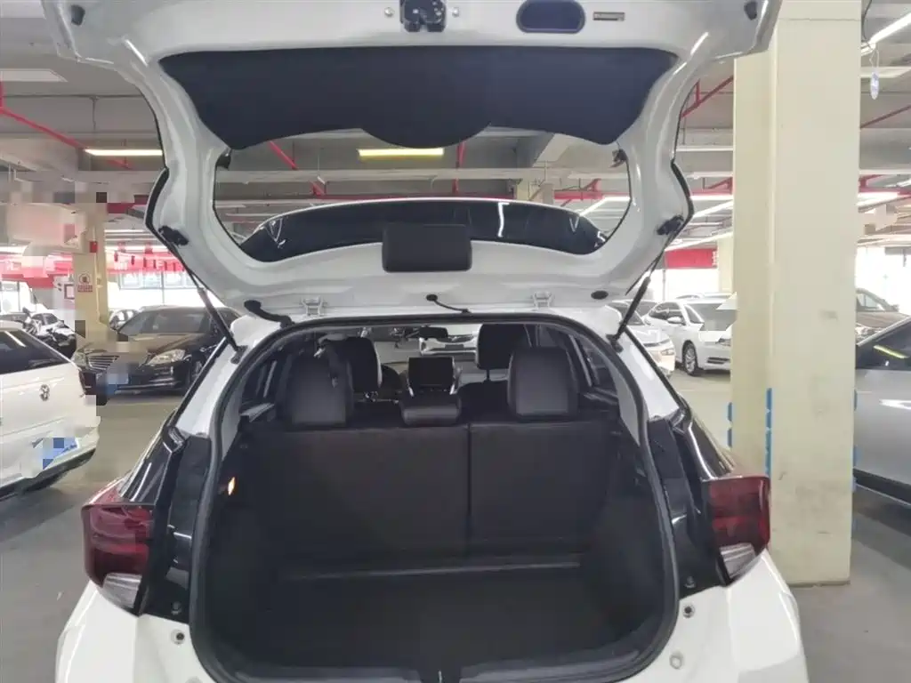 Toyota YARiS L Zhi Xuan 2020 Zhi Xuan X 1.5L CVT Luxury фото 19