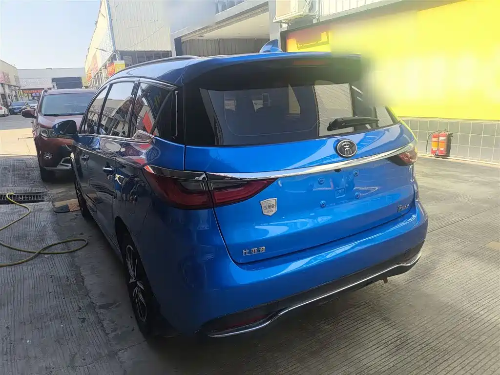 BYD Song MAX 2017 1.5T Auto Smart Elite 7-Seater фото 7