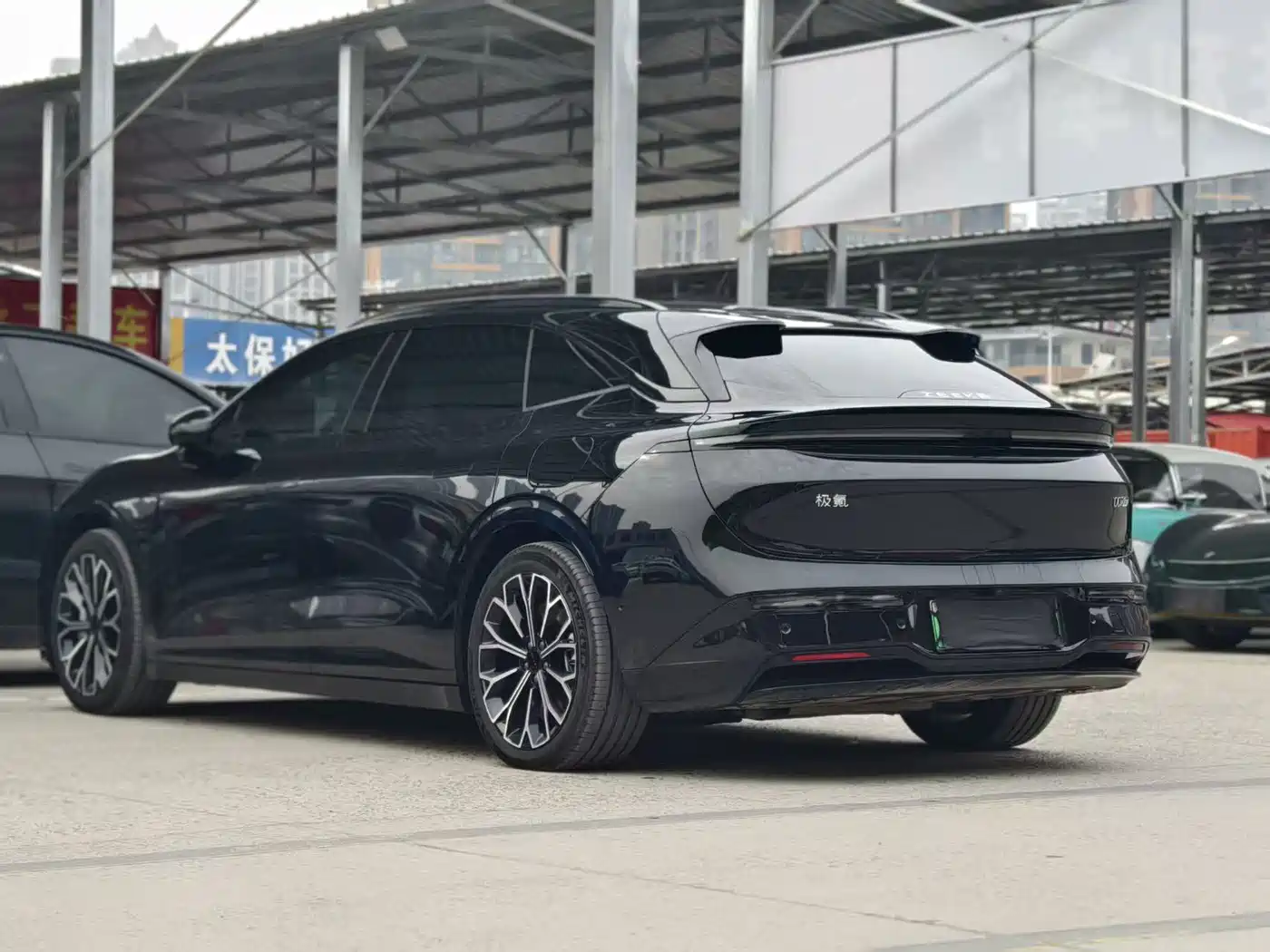 ZEEKR EXTREME KRYPTON 007GT