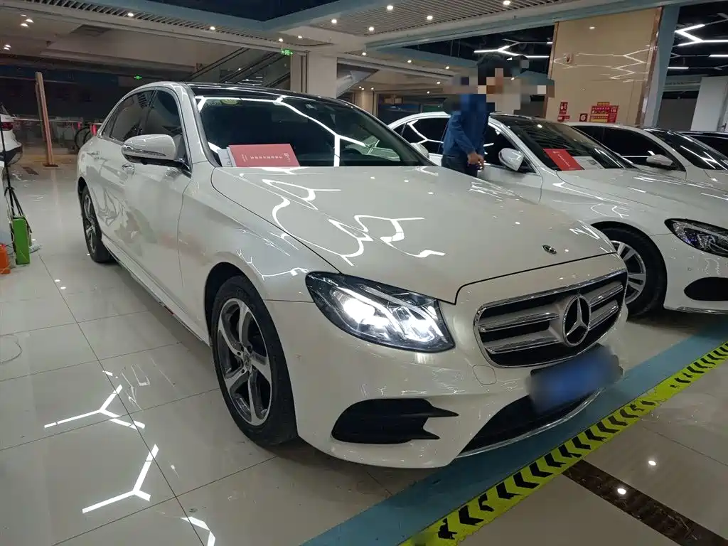 Mercedes-Benz E-Class 2018 E 300 L Sport Luxury фото 4