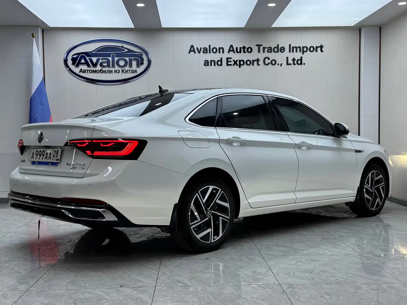 Volkswagen Sagitar 2023 Model Year 280TSI DSG Surpass Edition фото 4