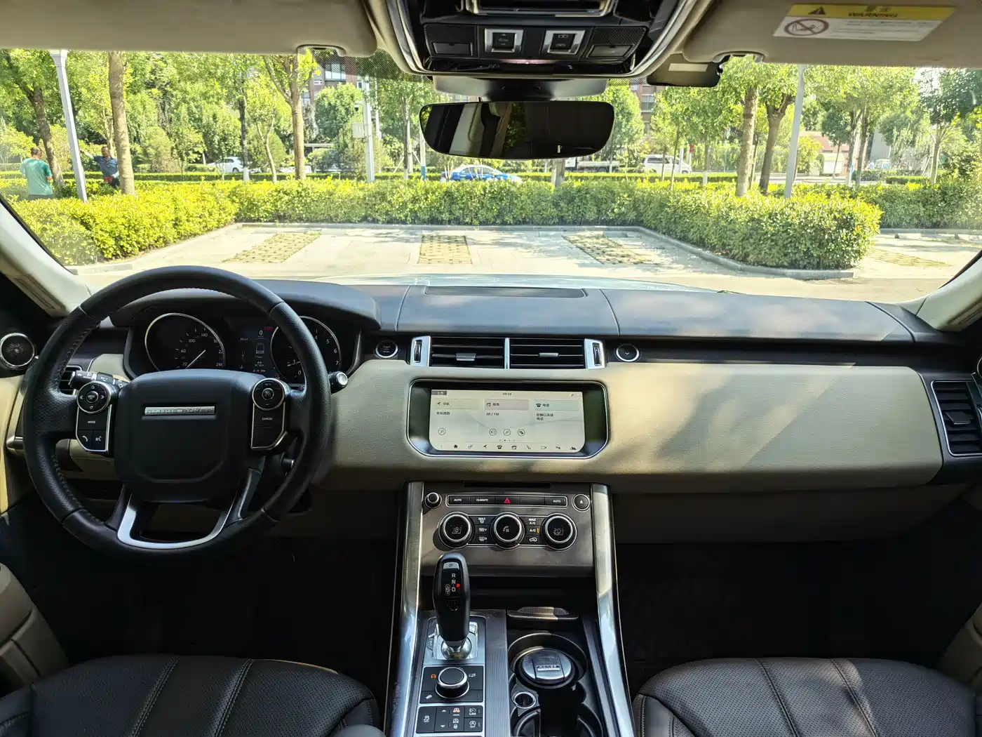 Фото 5 - Land Rover Range Rover Sport