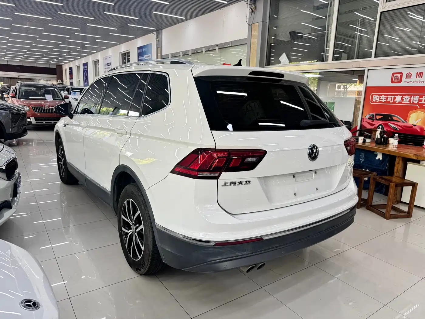 Volkswagen Tiguan L 2018 330TSI Automatic 2WD Luxury Edition фото 4