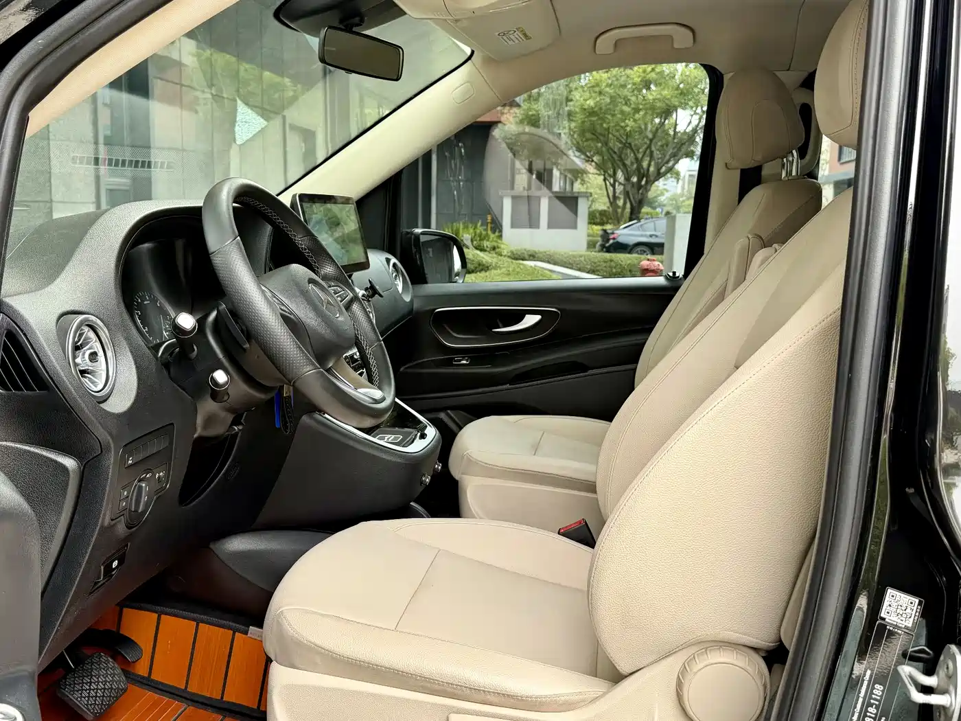 Mercedes-Benz Vito 2021 2.0T Business Edition 7-seater фото 11