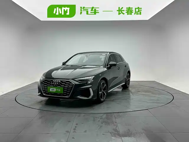 Audi A3 Рестайлинг, Sportback 35 TFSI, Стиль Спорт
