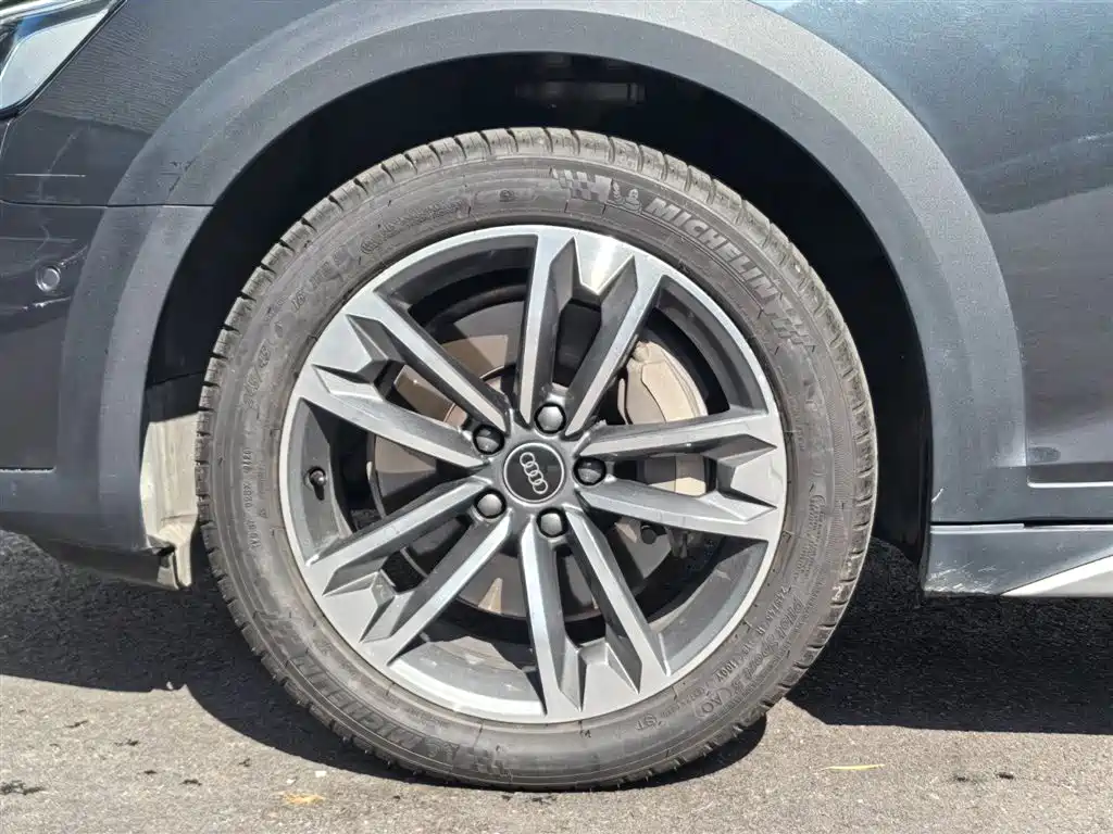 Audi A4 (Import) 2023 2023 Model allroad quattro