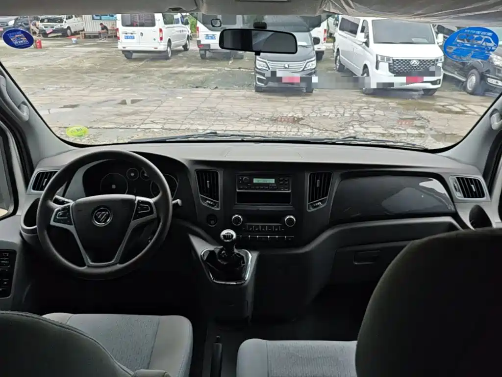 Foton Tuyano 2024 2024 Lucky Elephant Multi-purpose 2.0T Manual Long Wheelbase Medium Roof Single Rear Tire 5/6/7/9-seater