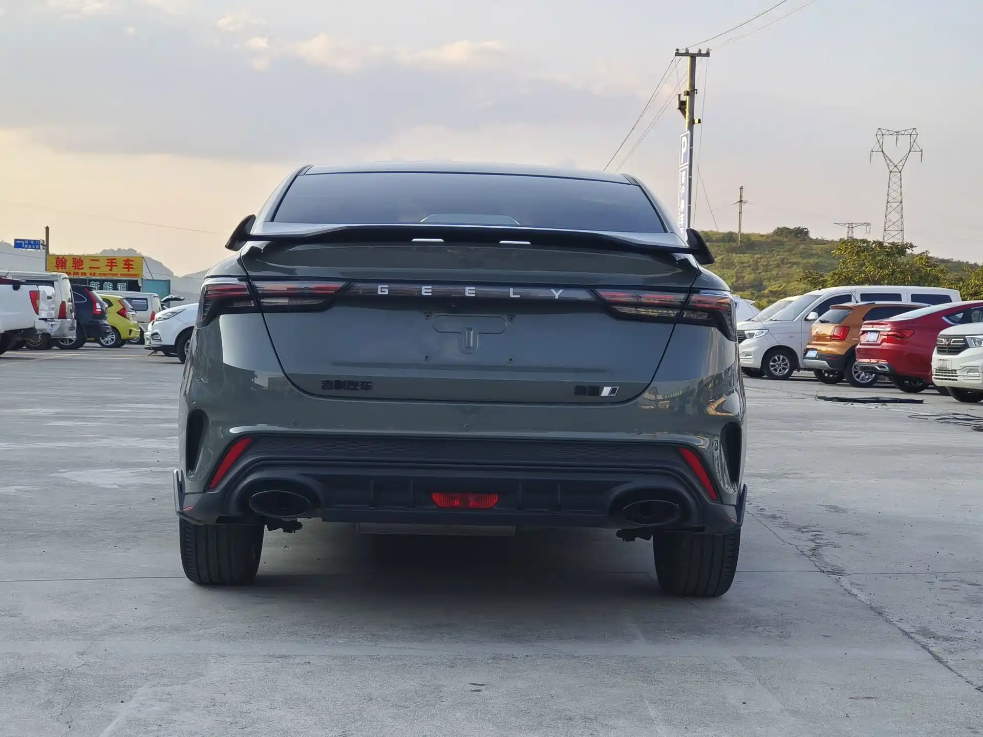 Фото 4 - Geely Binrui