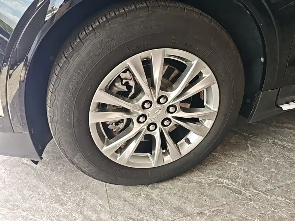 Cadillac XT5 2024 2023 2.0T 2WD Fashion Edition
