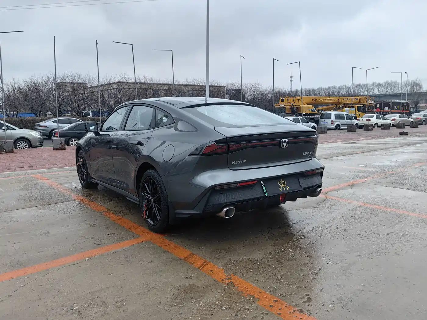 CHANGAN UNI V SMART IDD