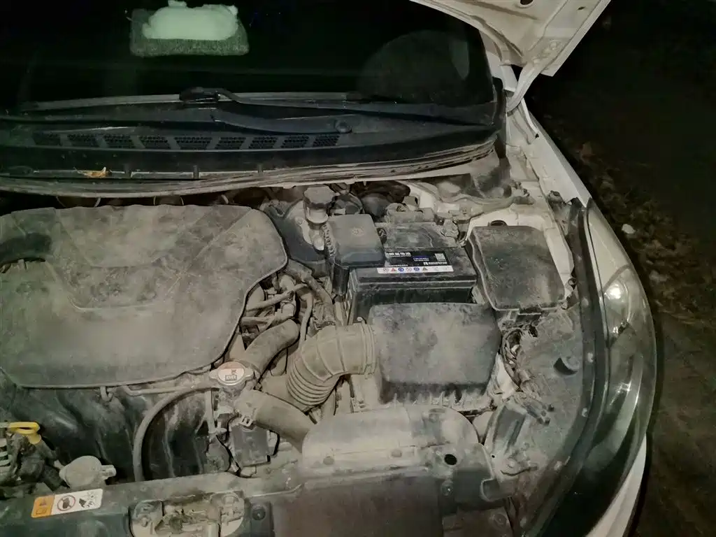 Hyundai Langdong 2013 1.6L Automatic Premium фото 22