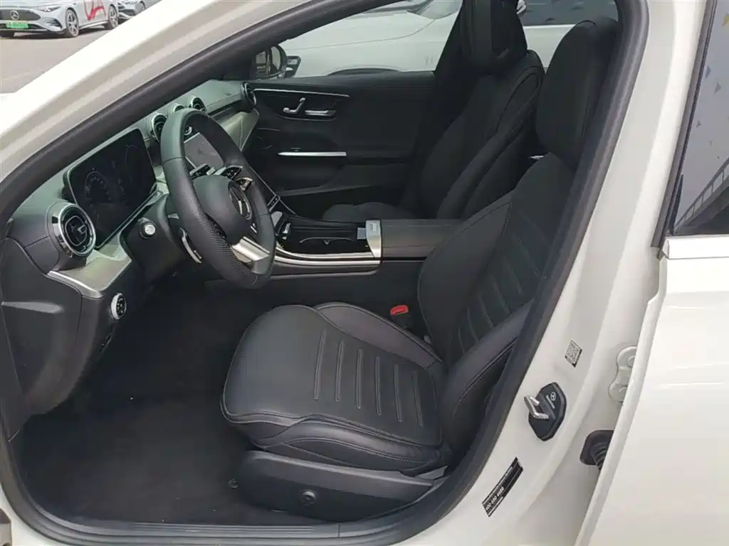 Mercedes-Benz C-Class 2023 C 200 L Sport фото 15