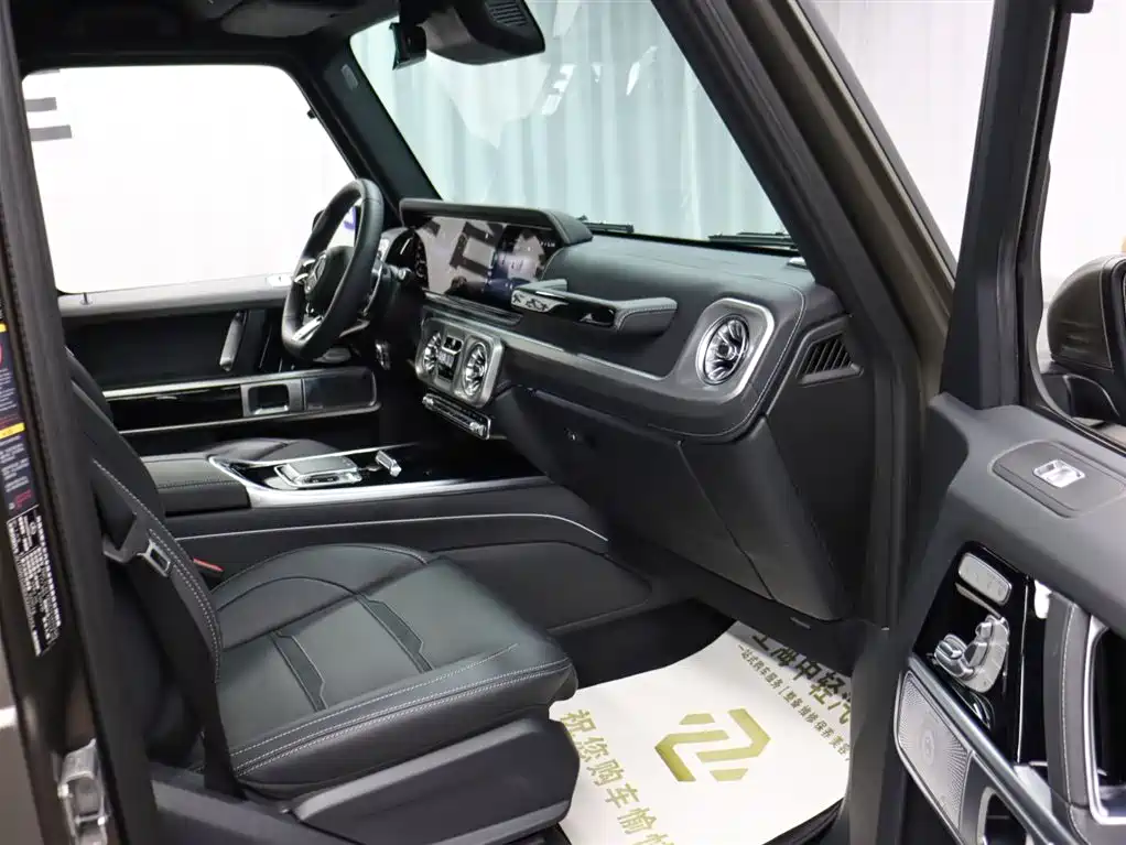 Mercedes-Benz G-Class AMG 2025 AMG G 63 фото 21