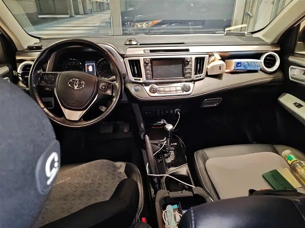 Toyota RAV4 Rongfang 2016 2.0L CVT 2WD Smart (China V) фото 13