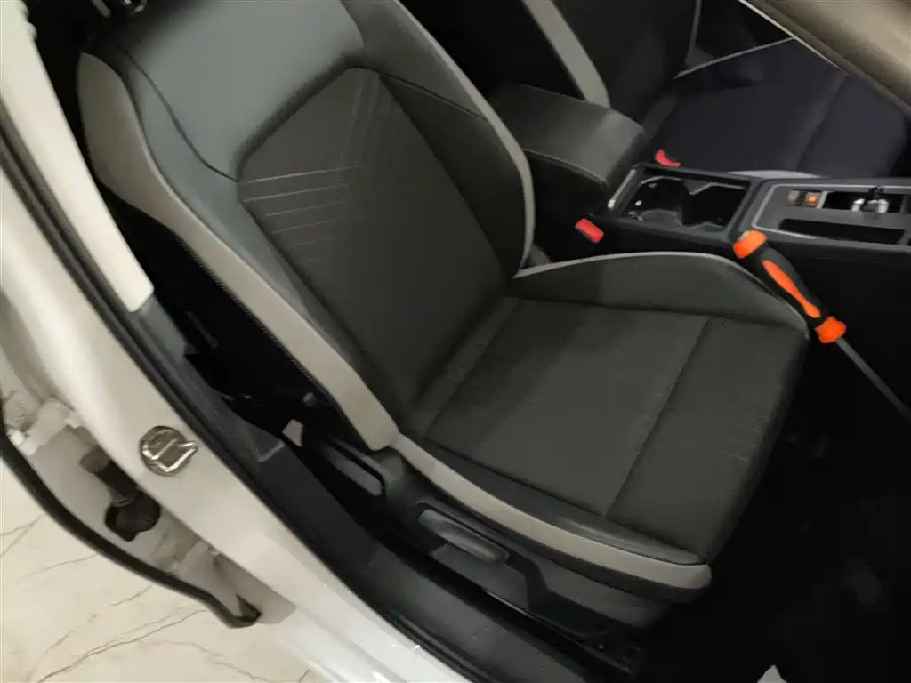 Volkswagen Golf 2021 280TSI DSG Pro фото 20