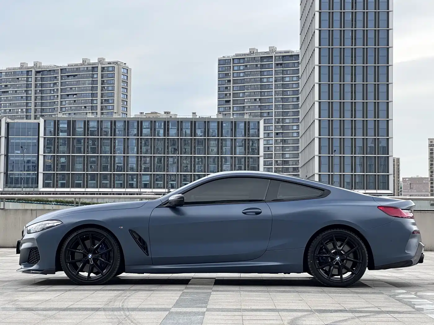 BMW 8 Series 2019 840i 2-Door Coupe Launch Limited Edition фото 5