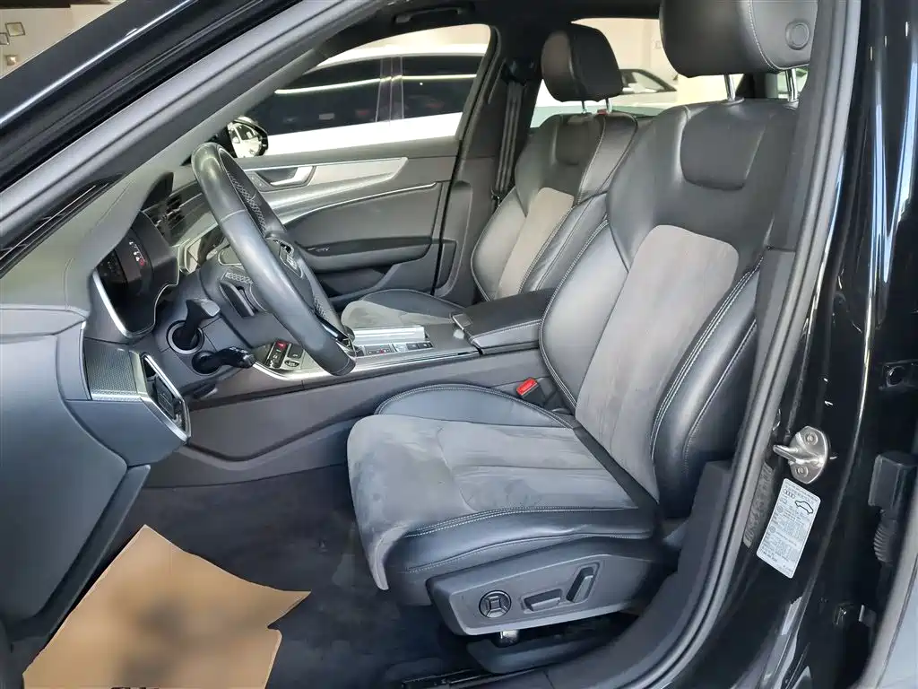 Audi A6L 2022 40 TFSI Luxury Dynamic фото 15