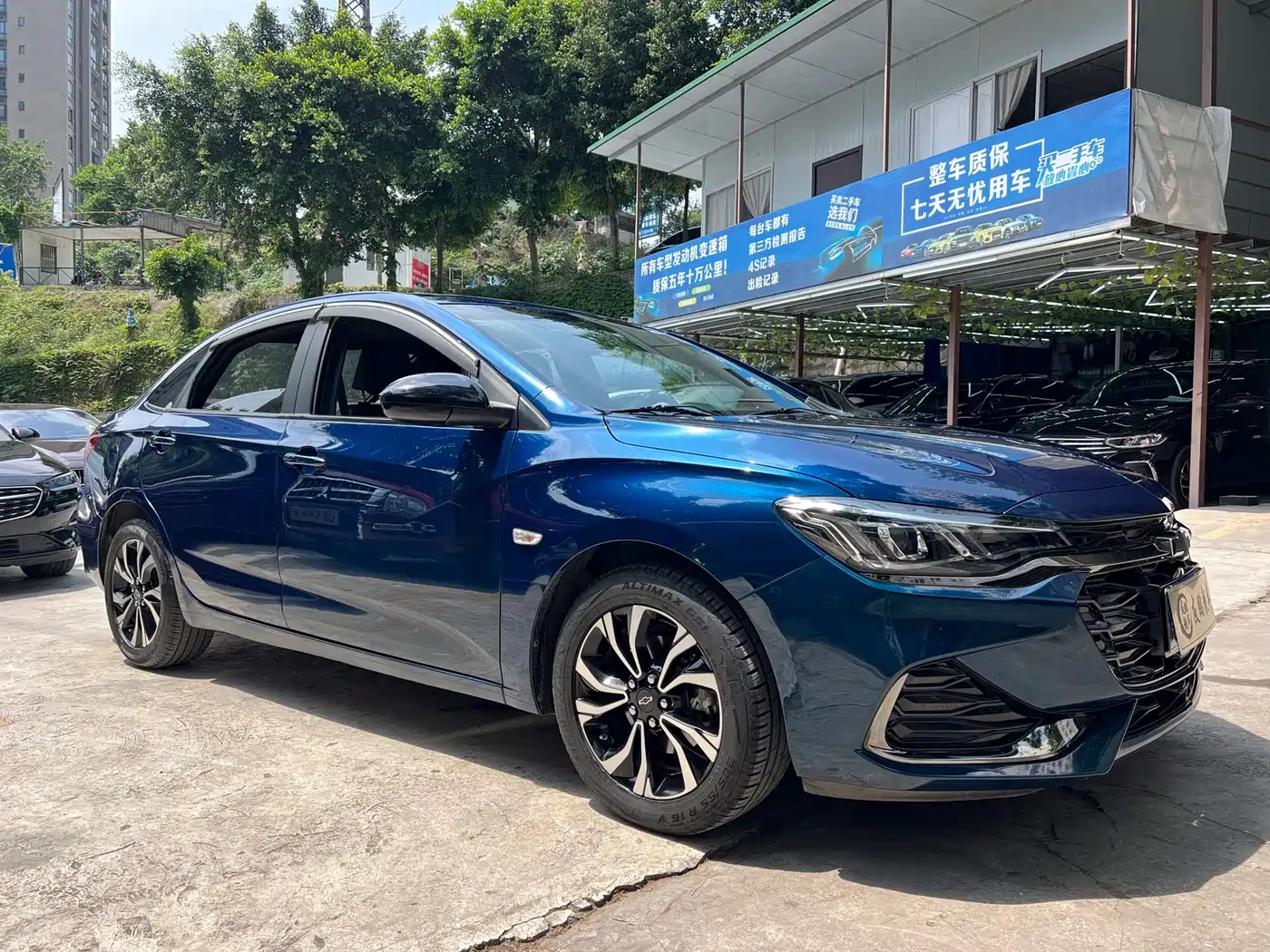 Chevrolet Monza 2019 RS 330T Auto Smooth Edition China VI фото 3