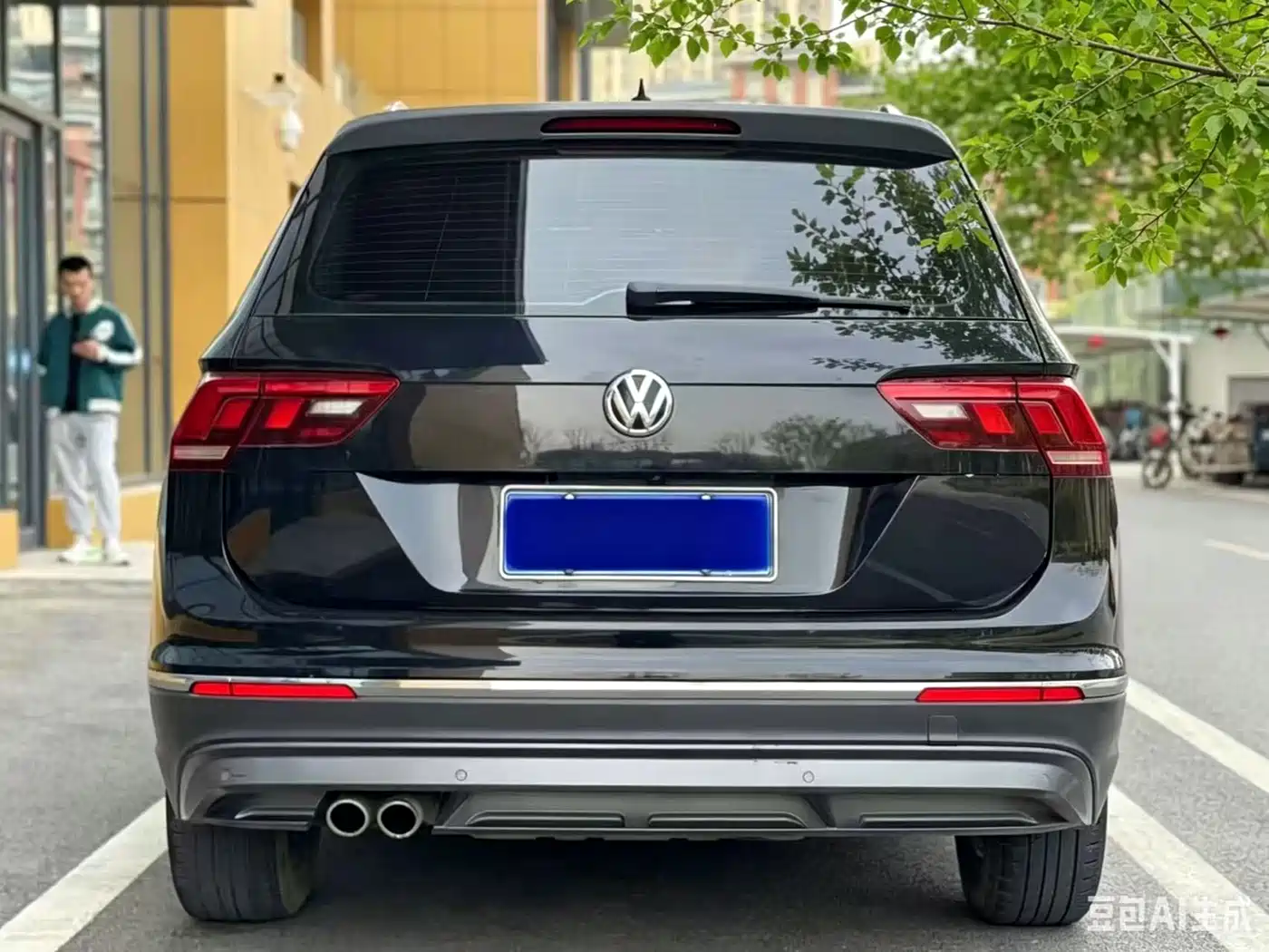 Volkswagen Tiguan L 2018 Facelift 330TSI Automatic 2WD Comfort Edition фото 6