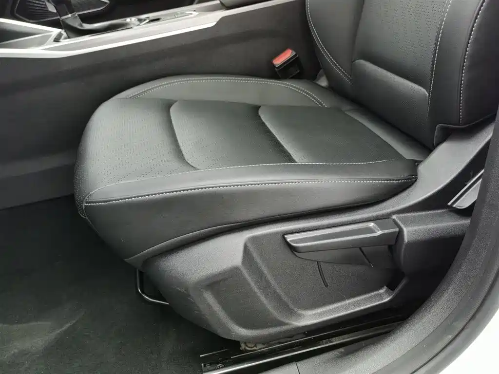 GEELY AUTOMOBILE EMGRAND