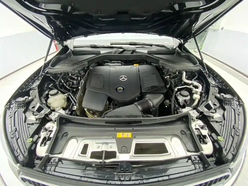 Mercedes-Benz GLC 2025 Model Year GLC 260 L 4MATIC Dynamic фото 12