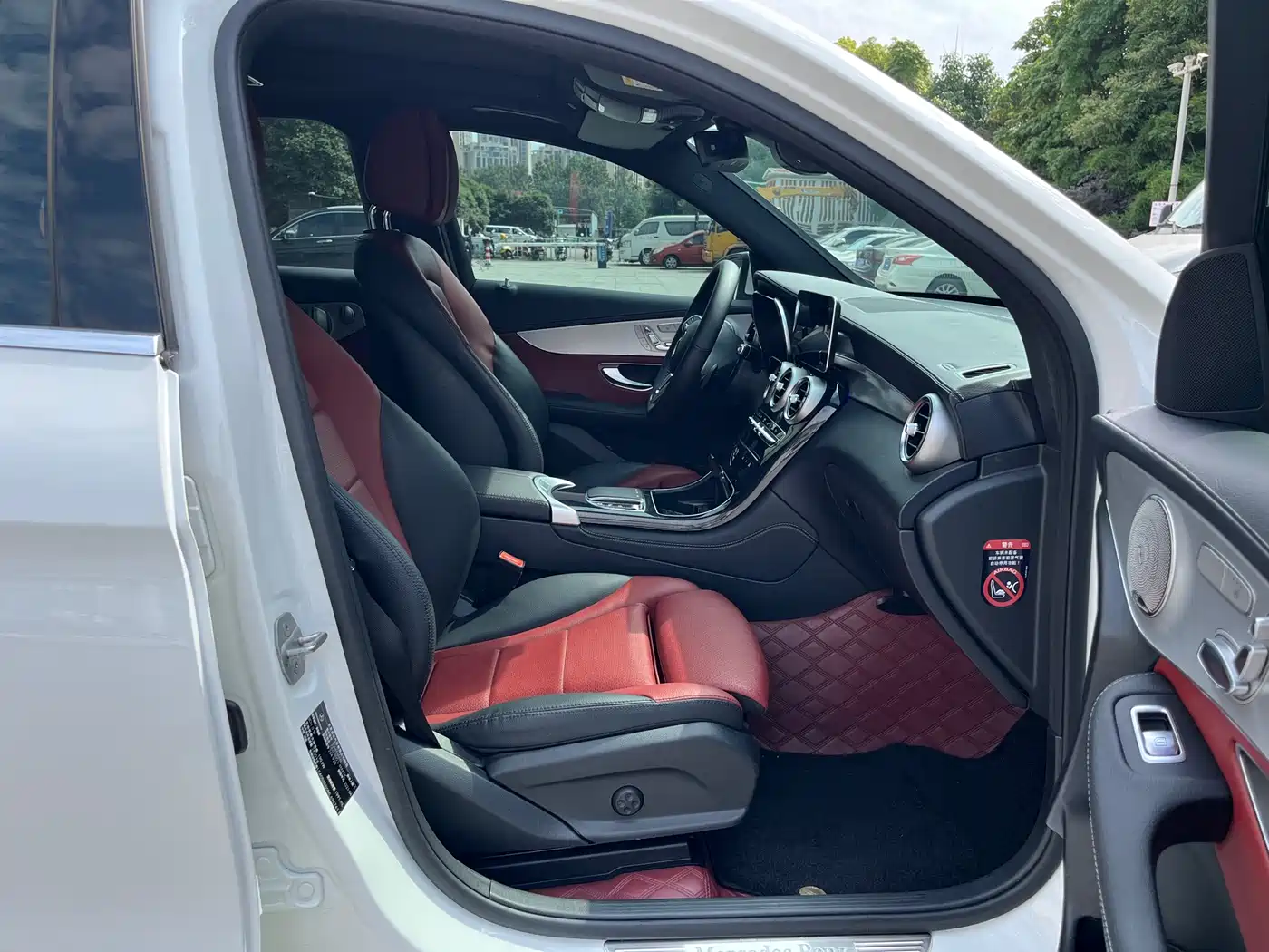 Mercedes-Benz GLC 2021 GLC 300 L 4MATIC Sporty фото 10