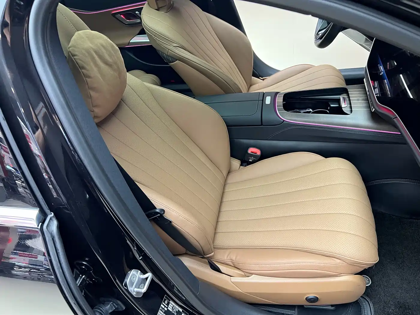 Mercedes-Benz E-Class 2024 Facelift E 300 L Luxury фото 14