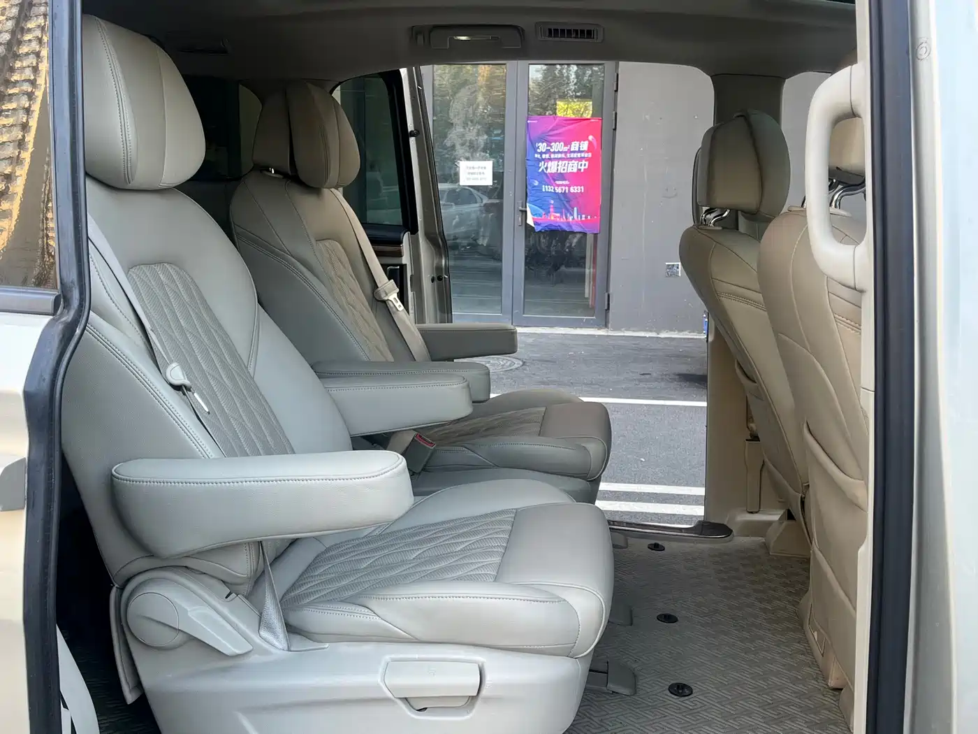 Buick GL8 2018 ES 28T Comfort Type China VI фото 12
