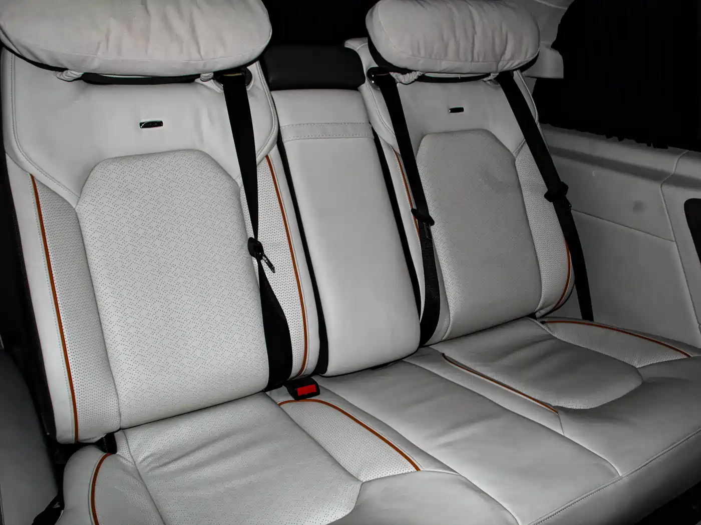 Mercedes-Benz Vito 2023 2.0T Business 7-Seater фото 6